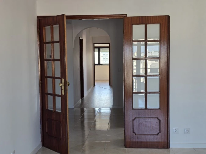 Apartamento T3 para Venda em Buarcos Foto 9