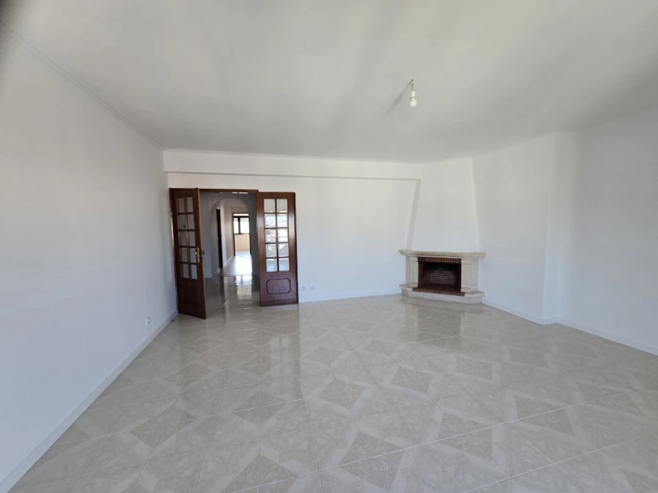 Apartamento T3 para Venda em Buarcos Foto 7