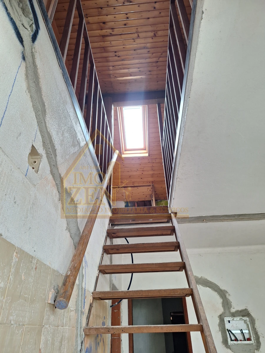 Apartamento T2 para Venda em Nadadouro Foto 9