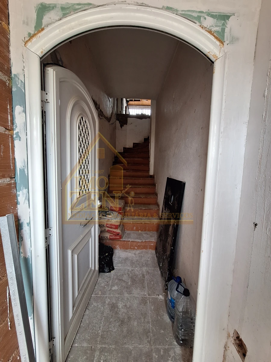 Apartamento T2 para Venda em Nadadouro Foto 3