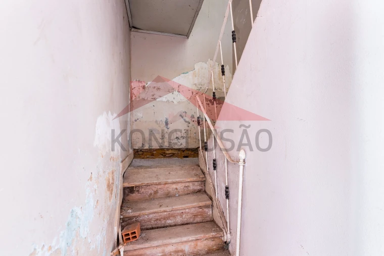 Moradia T2 para Venda em Alenquer (Santo Estêvão e Triana) Foto 15