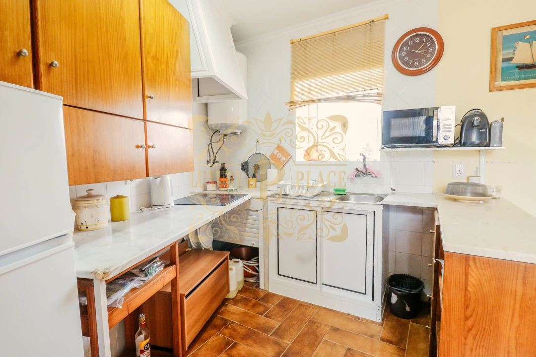 Moradia T1 para Venda em Sesimbra (Castelo) Foto 9