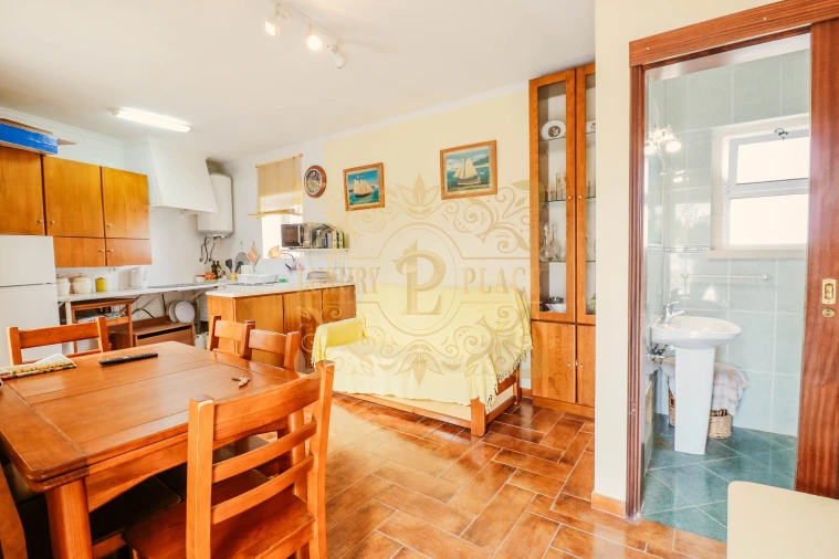 Moradia T1 para Venda em Sesimbra (Castelo) Foto 3