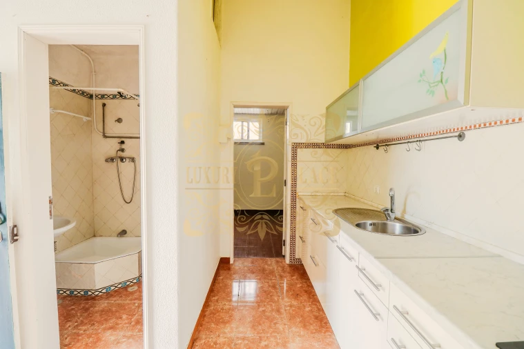 Moradia T1 para Venda em Sesimbra (Castelo) Foto 18