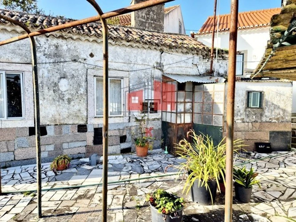 Moradia T1 para Venda em Enxara do Bispo, Gradil e Vila Franca do Rosário Foto 1