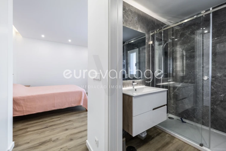 Apartamento T3 para Venda em Marinha Grande Foto 20