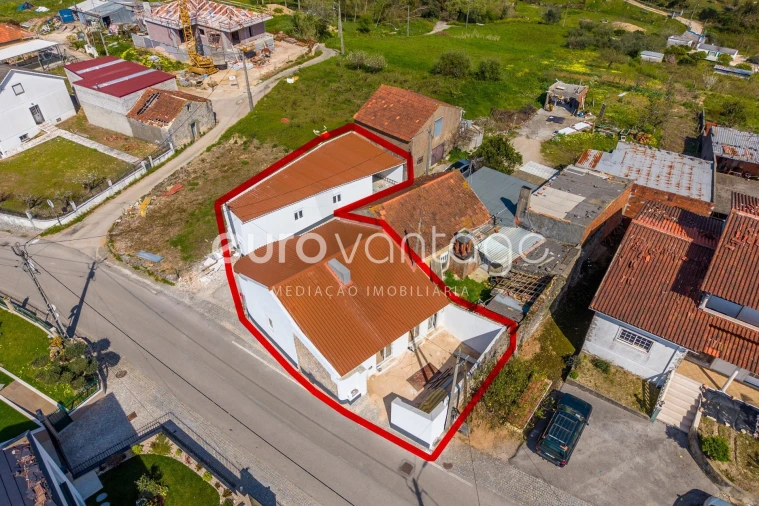 Moradia T2 para Venda em Caranguejeira Foto 18