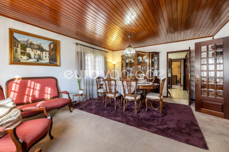 Moradia T8 para Venda em Marrazes e Barosa Foto 13