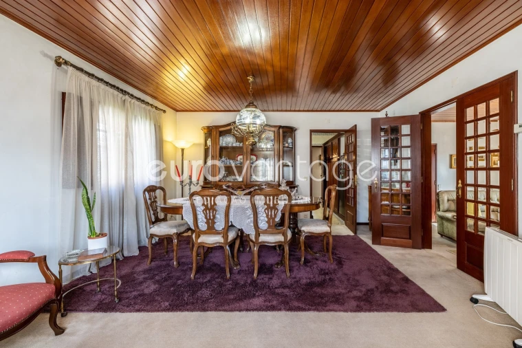 Moradia T8 para Venda em Marrazes e Barosa Foto 14