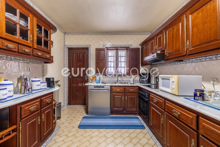 Moradia T8 para Venda em Marrazes e Barosa Foto 18