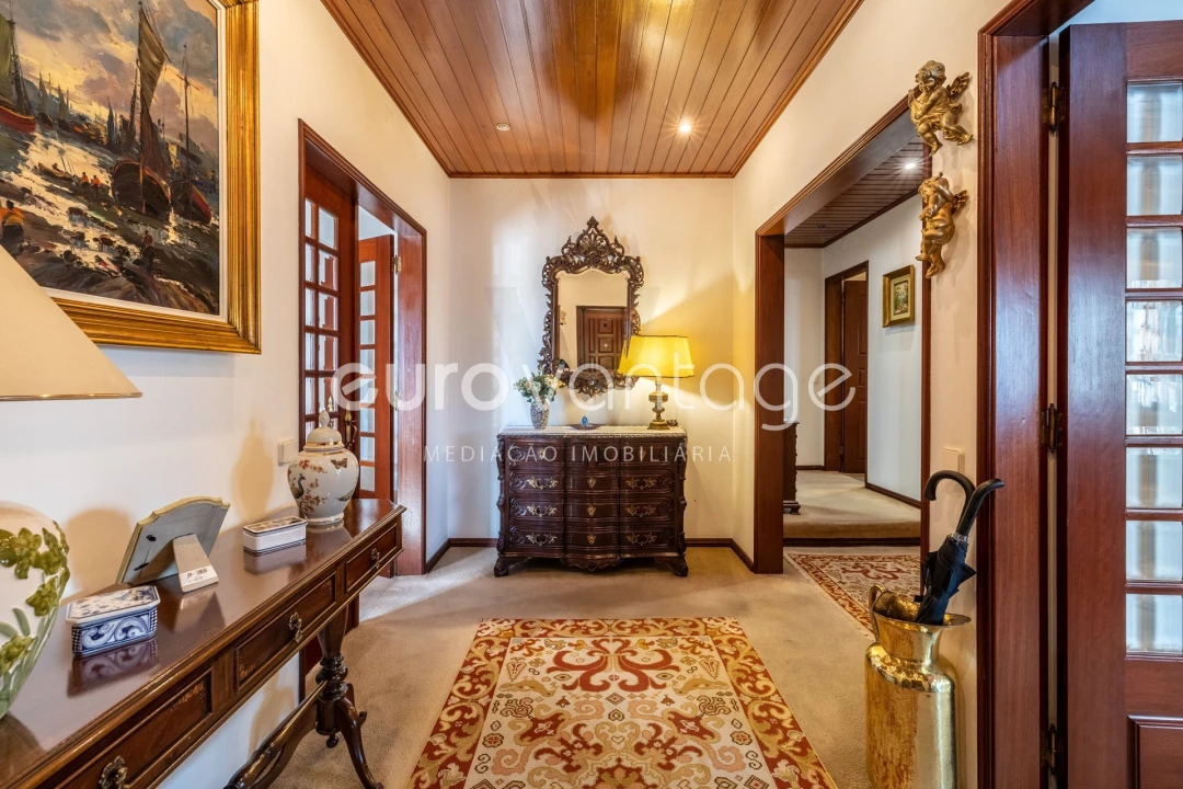 Moradia T8 para Venda em Marrazes e Barosa Foto 4