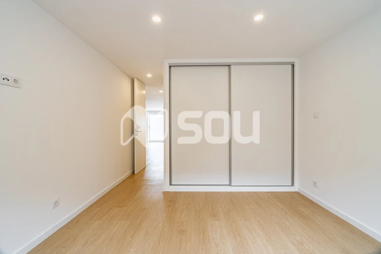 Apartamento T2 para Venda em Custóias, Leça do Balio e Guifões Foto 9