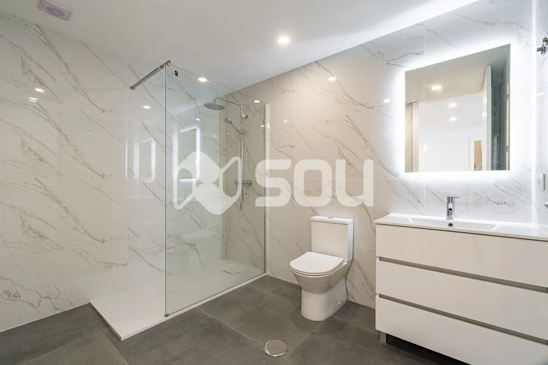 Apartamento T2 para Venda em Custóias, Leça do Balio e Guifões Foto 12