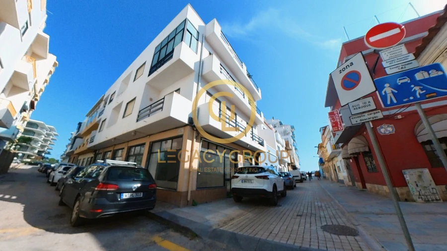 Loja para Arrendamento em Armação de Pera Foto 12