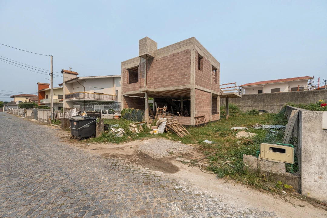 Moradia T3 para Venda em Palmeira Foto 4