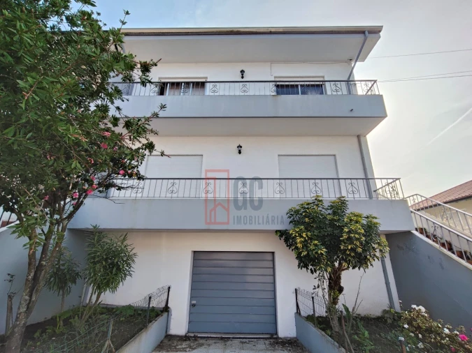 Prédio para Venda em São Mamede de Infesta e Senhora da Hora Foto 1