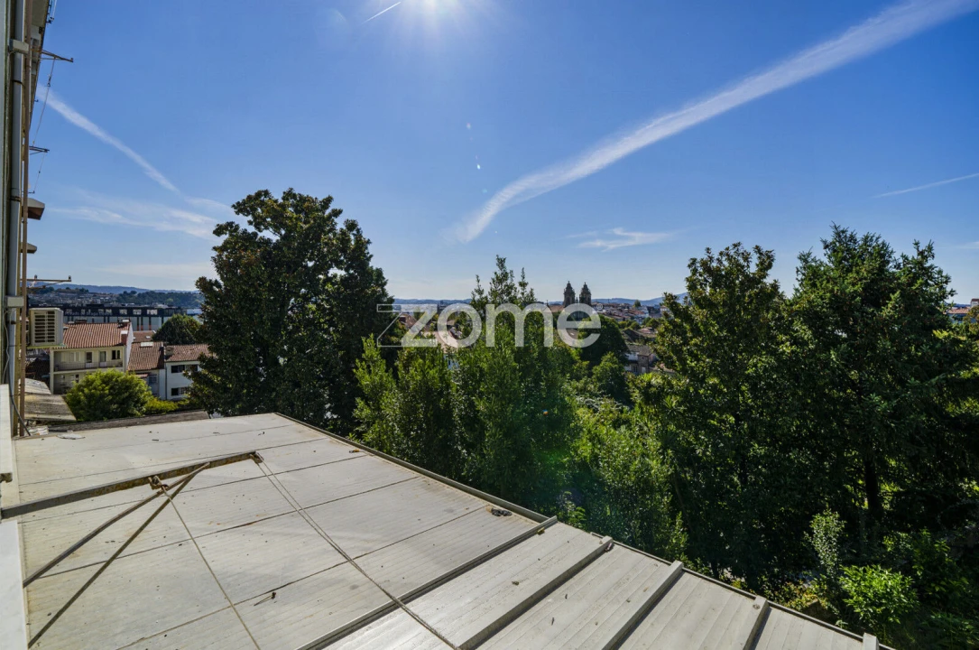 Apartamento T1 para Arrendamento em São Vitor (Braga) Foto 10