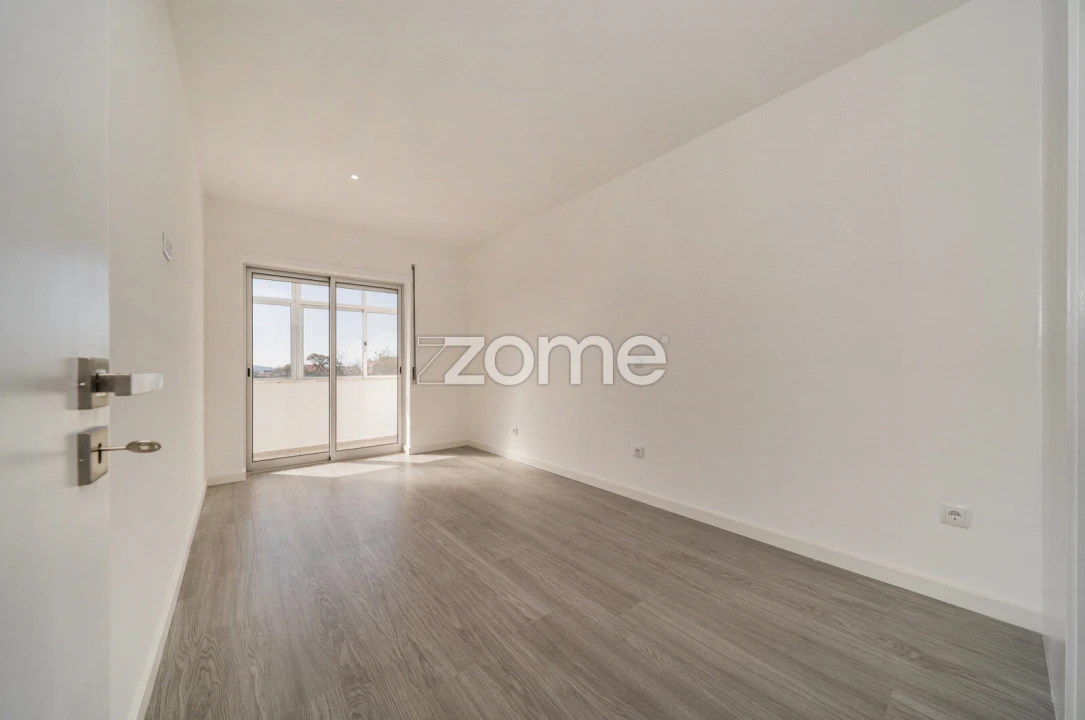 Apartamento T1 para Arrendamento em São Vitor (Braga) Foto 14