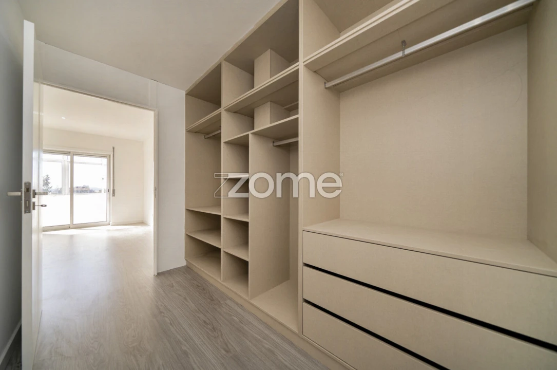 Apartamento T1 para Arrendamento em São Vitor (Braga) Foto 21