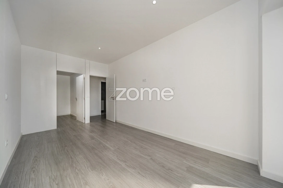 Apartamento T1 para Arrendamento em São Vitor (Braga) Foto 22