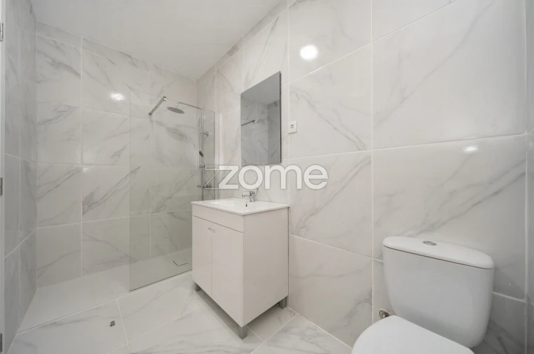 Apartamento T1 para Arrendamento em São Vitor (Braga) Foto 12