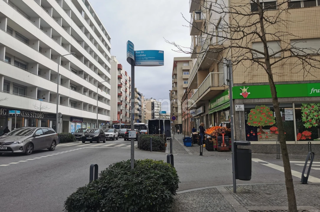 Apartamento T3 para Venda em Matosinhos e Leça da Palmeira Foto 32