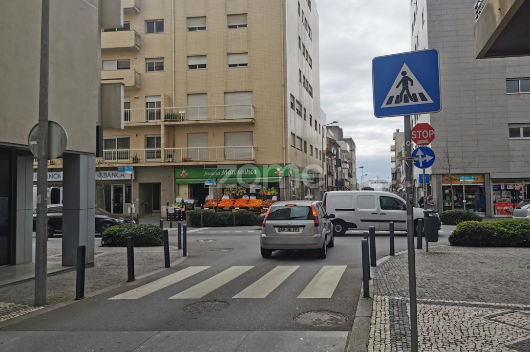 Apartamento T3 para Venda em Matosinhos e Leça da Palmeira Foto 31