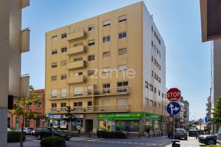 Apartamento T3 para Venda em Matosinhos e Leça da Palmeira Foto 3