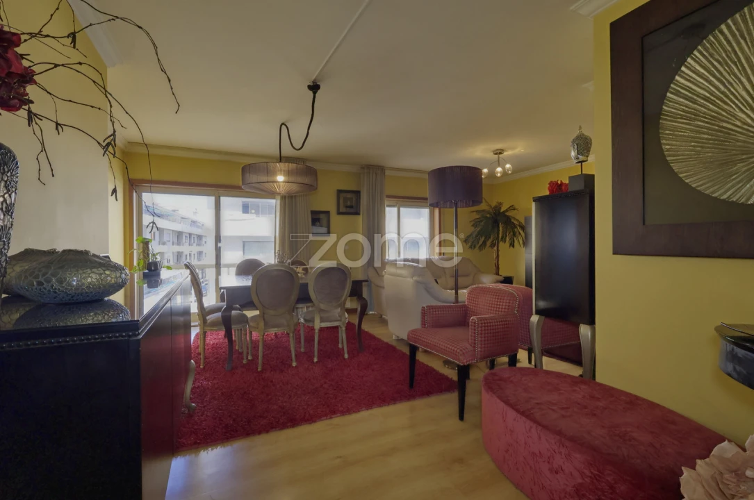 Apartamento T3 para Venda em Matosinhos e Leça da Palmeira Foto 2