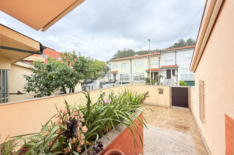 Moradia T3 para Venda em Vila Nova de Famalicão e Calendário Foto 45