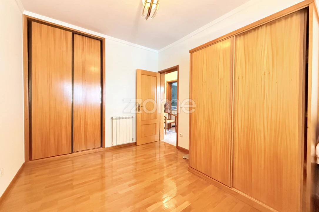 Moradia T3 para Venda em Vila Nova de Famalicão e Calendário Foto 10