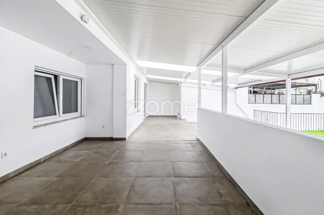 Apartamento T2 para Arrendamento em Campanhã Foto 14