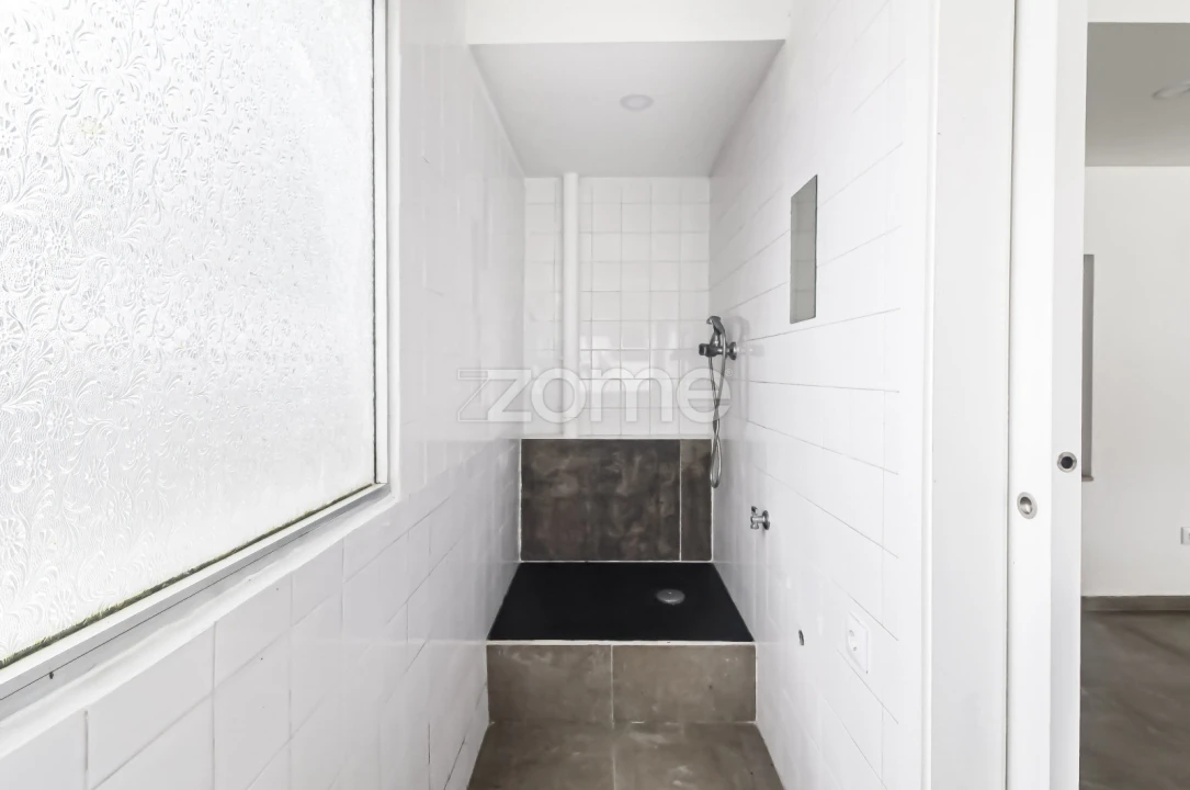 Apartamento T2 para Arrendamento em Campanhã Foto 15