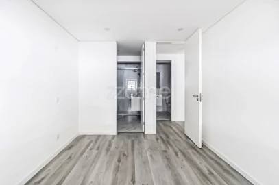 Apartamento T2 para Arrendamento em Campanhã