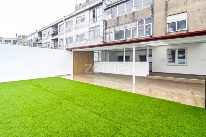 Apartamento T2 para Arrendamento em Campanhã
