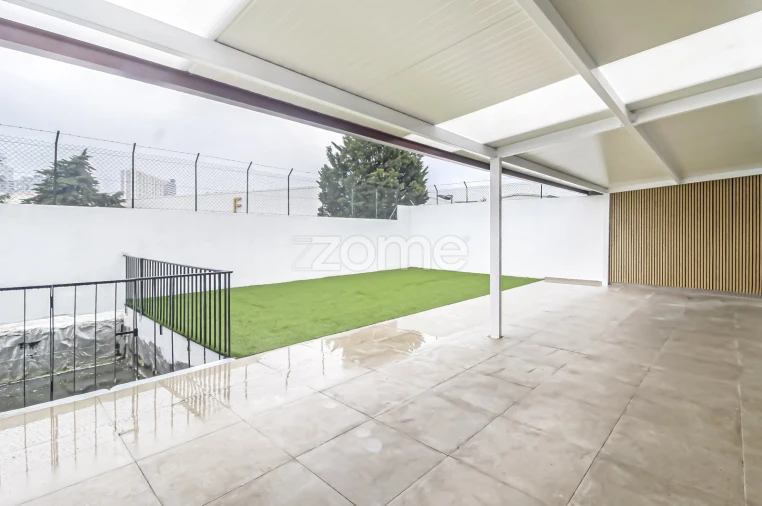 Apartamento T2 para Arrendamento em Campanhã Foto 16