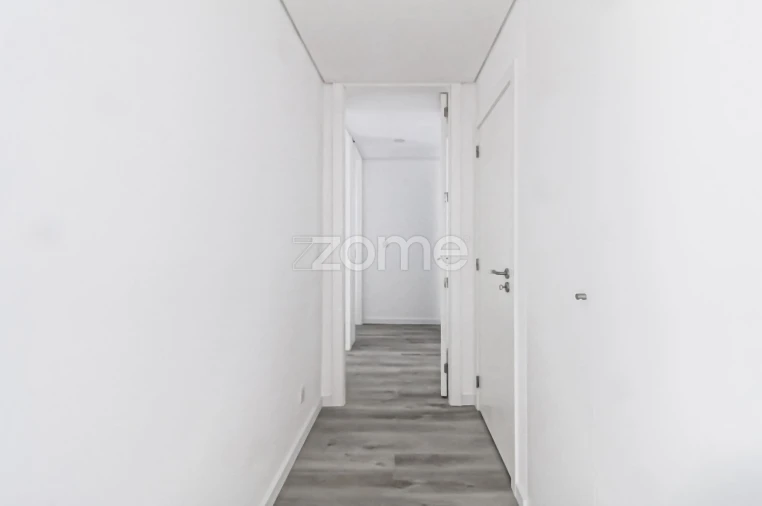 Apartamento T2 para Arrendamento em Campanhã Foto 22