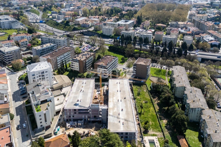 Apartamento T2 para Venda em Paranhos Foto 15