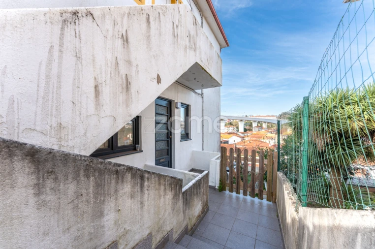Apartamento T2 para Venda em Oliveira do Douro Foto 18