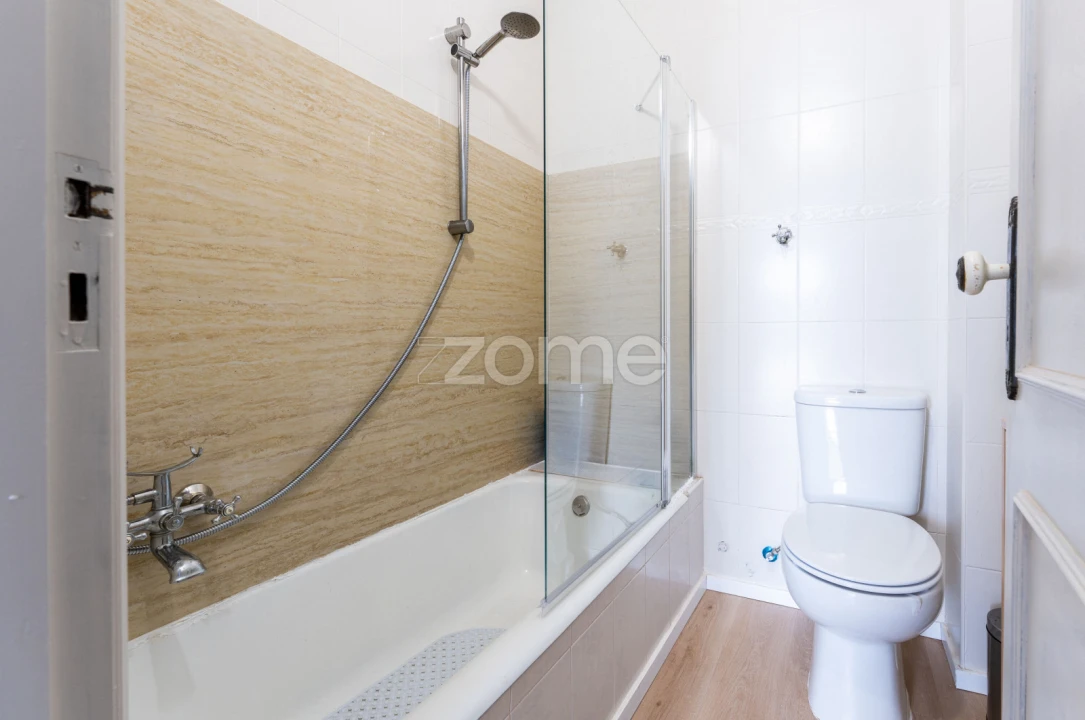 Apartamento T2 para Venda em Oliveira do Douro Foto 17