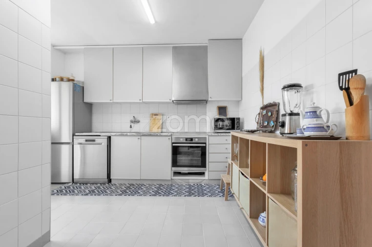 Apartamento T3 para Venda em Guilhabreu Foto 9