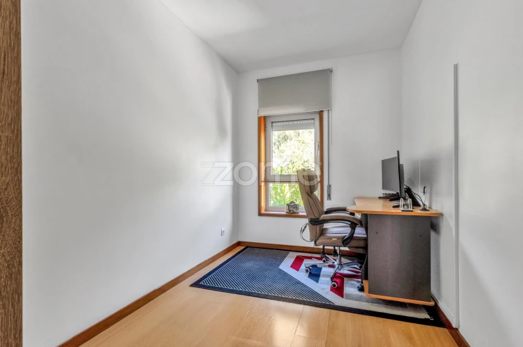 Apartamento T3 para Venda em Guilhabreu Foto 16