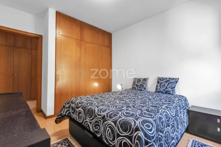 Apartamento T3 para Venda em Guilhabreu Foto 21