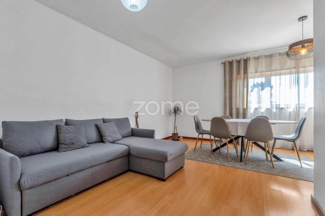 Apartamento T3 para Venda em Guilhabreu Foto 6