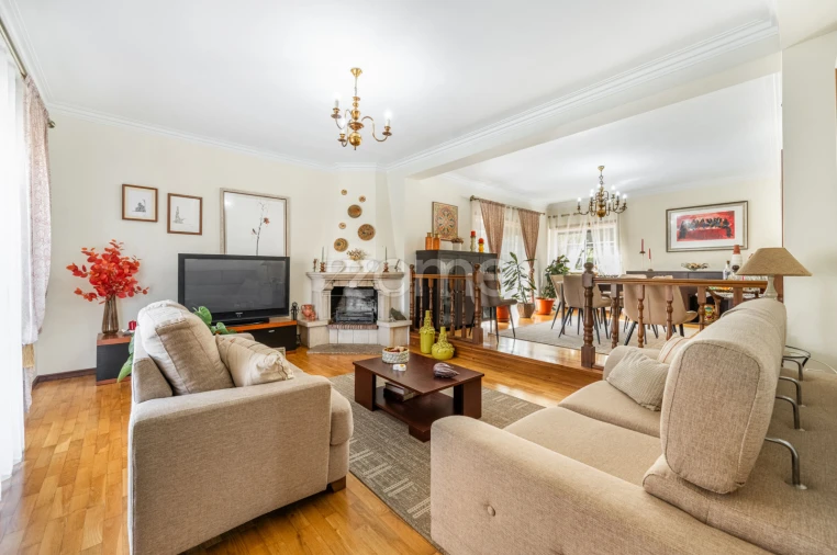 Moradia T4 para Venda em Nogueira, Fraião e Lamaçães Foto 1