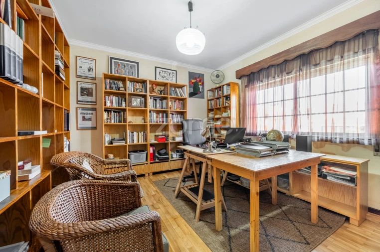 Moradia T4 para Venda em Nogueira, Fraião e Lamaçães Foto 10