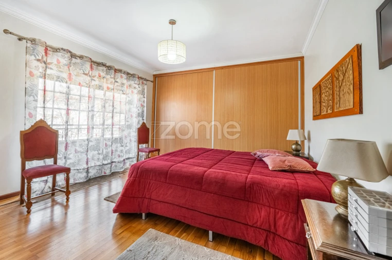 Moradia T4 para Venda em Nogueira, Fraião e Lamaçães Foto 21