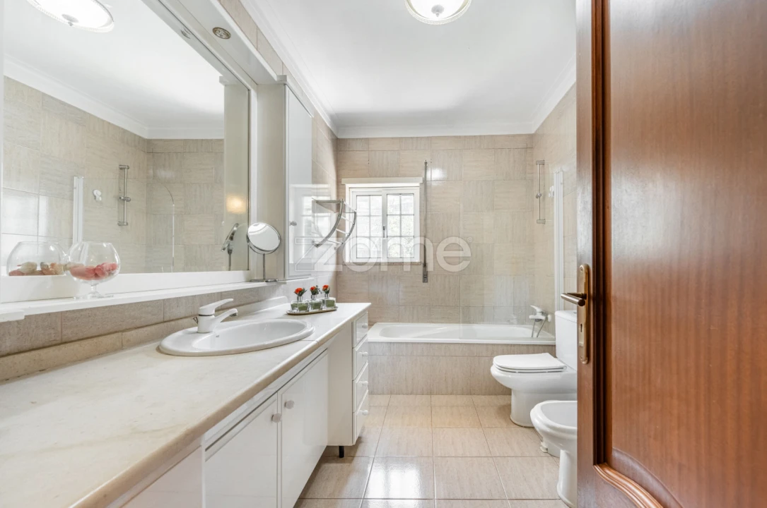 Moradia T4 para Venda em Nogueira, Fraião e Lamaçães Foto 24