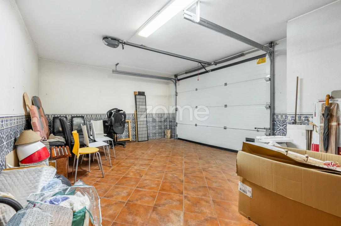 Moradia T4 para Venda em Nogueira, Fraião e Lamaçães Foto 31