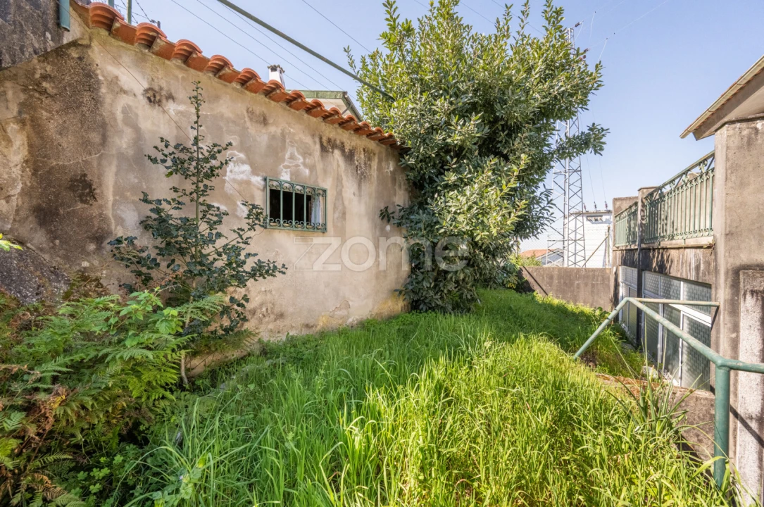 Moradia T4 para Venda em Nogueira, Fraião e Lamaçães Foto 32